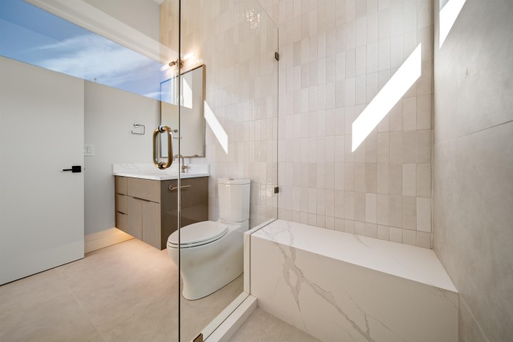 Photo 19 at 5407 Wales Street, Collingwood VE, Vancouver East