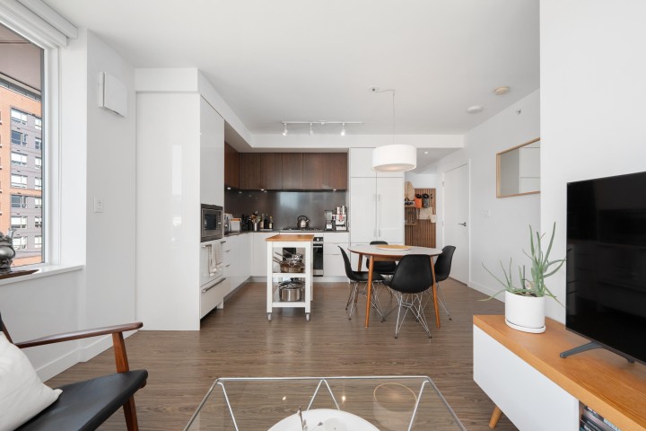Photo 10 at 414 - 209 E 7th Avenue, Mount Pleasant VE, Vancouver East