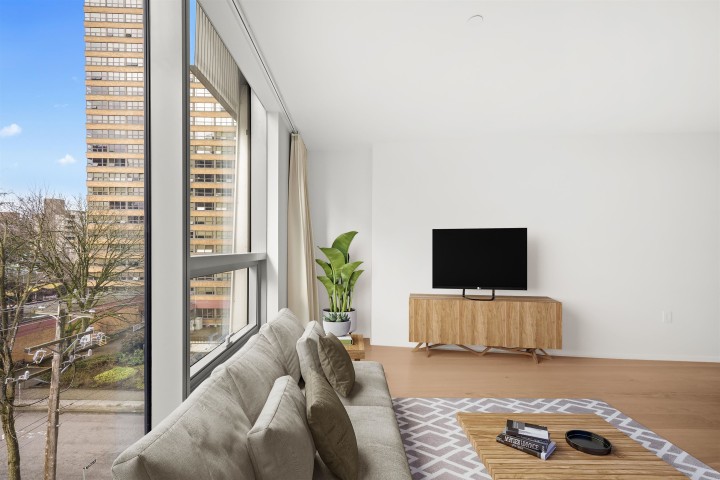 Photo 4 at 601 - 1568 Alberni Street, West End VW, Vancouver West