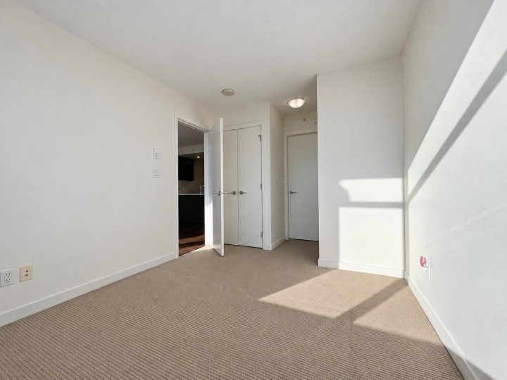 Photo 4 at 1605 - 4815 Eldorado Mews, Collingwood VE, Vancouver East