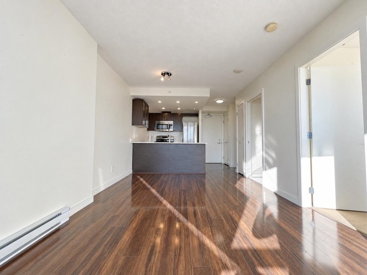Photo 8 at 1605 - 4815 Eldorado Mews, Collingwood VE, Vancouver East