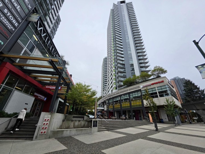 Photo 1 at 2905 - 488 Sw Marine Drive, Marpole, Vancouver West