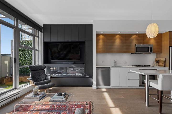 Photo 3 at 503 - 1228 Homer Street, Yaletown, Vancouver West