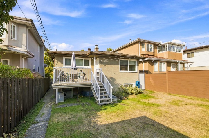 Photo 15 at 3144 E 18th Avenue, Renfrew Heights, Vancouver East