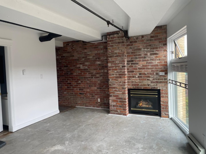 Photo 5 at 704 - 27 Alexander Street, Downtown VE, Vancouver East