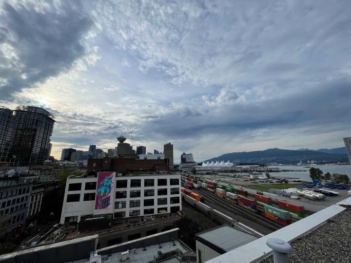 Photo 24 at 704 - 27 Alexander Street, Downtown VE, Vancouver East