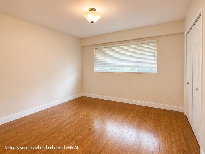 Photo 12 at 2576 Wall Street, Hastings Sunrise, Vancouver East