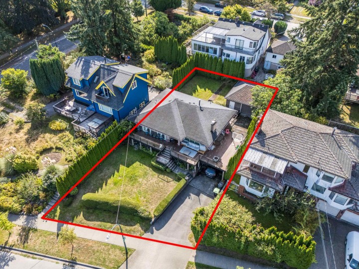 Photo 35 at 2576 Wall Street, Hastings Sunrise, Vancouver East