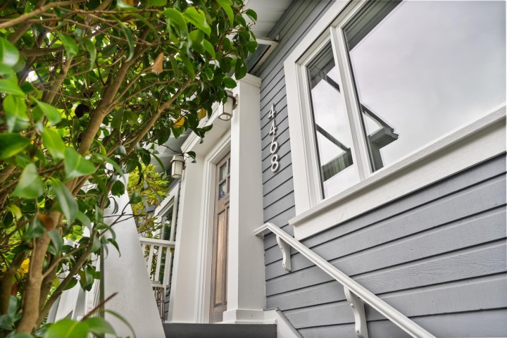 Photo 3 at 4468 W 14th Avenue, Point Grey, Vancouver West