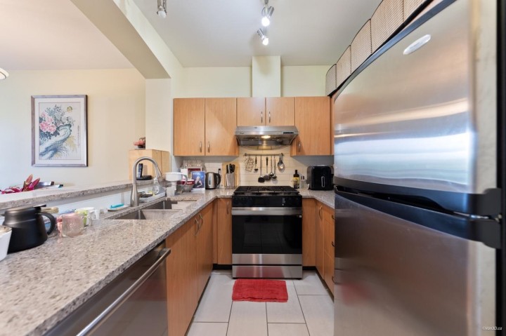 Photo 10 at 408 - 995 W 59th Avenue, South Cambie, Vancouver West