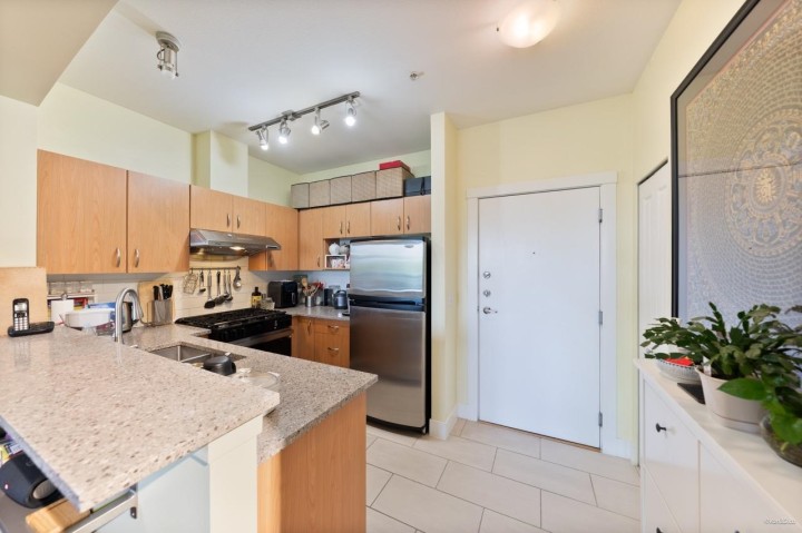 Photo 11 at 408 - 995 W 59th Avenue, South Cambie, Vancouver West
