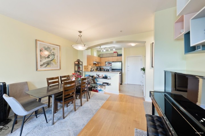 Photo 8 at 408 - 995 W 59th Avenue, South Cambie, Vancouver West