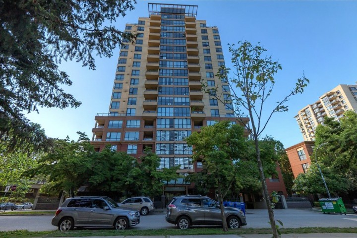 Photo 1 at 406 - 5288 Melbourne Street, Collingwood VE, Vancouver East