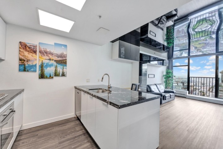 Photo 10 at 3304 - 128 W Cordova Street, Downtown VW, Vancouver West