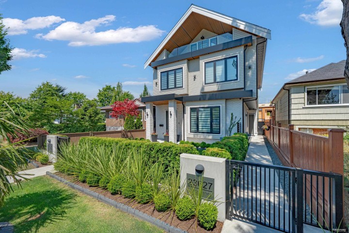 Photo 34 at 2 - 3627 E 45th Avenue, Killarney VE, Vancouver East