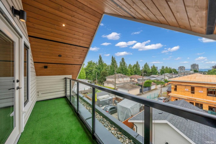 Photo 25 at 2 - 3627 E 45th Avenue, Killarney VE, Vancouver East