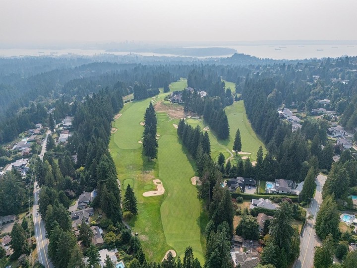 Photo 2 at 96 Bonnymuir Drive, Glenmore, West Vancouver