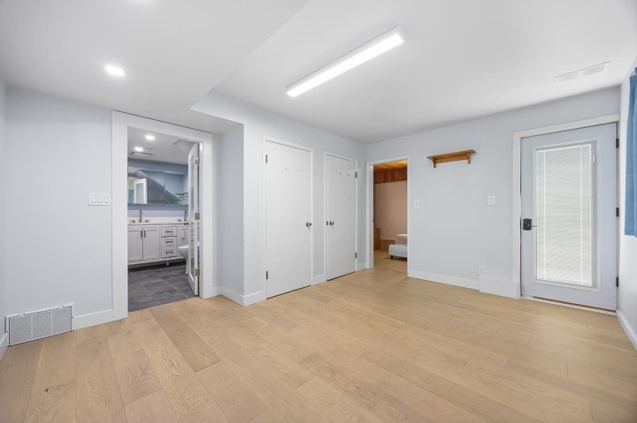 Photo 17 at 96 Bonnymuir Drive, Glenmore, West Vancouver