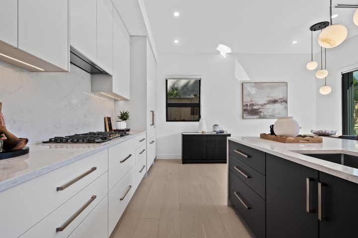 Photo 10 at 1605 E 21st Avenue, Knight, Vancouver East
