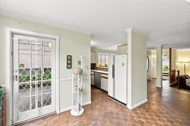 Photo 12 at 1 - 1176 W 15th Avenue, Fairview VW, Vancouver West