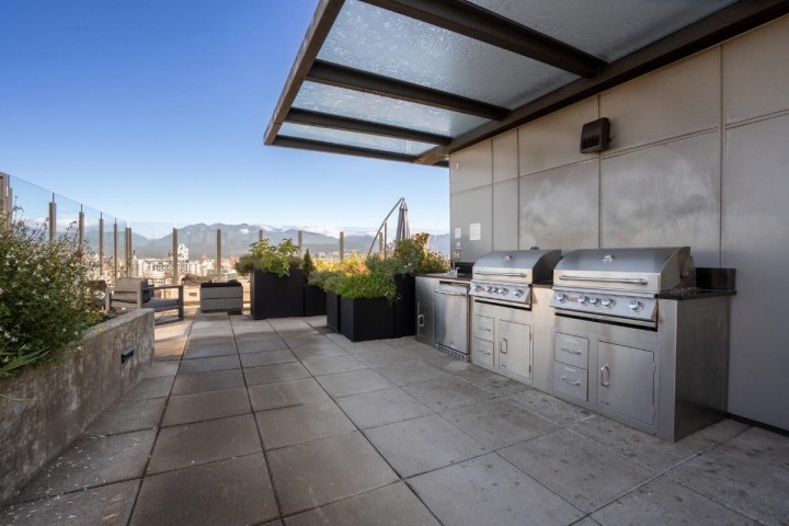 Photo 15 at 404 - 209 E 7th Avenue, Mount Pleasant VE, Vancouver East
