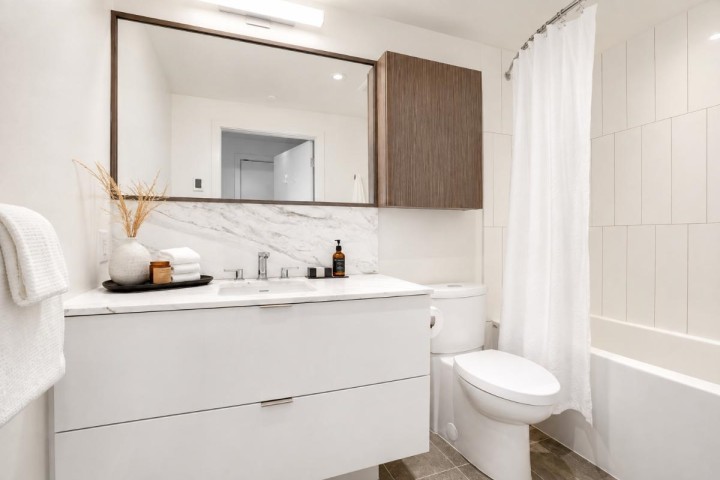 Photo 11 at 404 - 209 E 7th Avenue, Mount Pleasant VE, Vancouver East