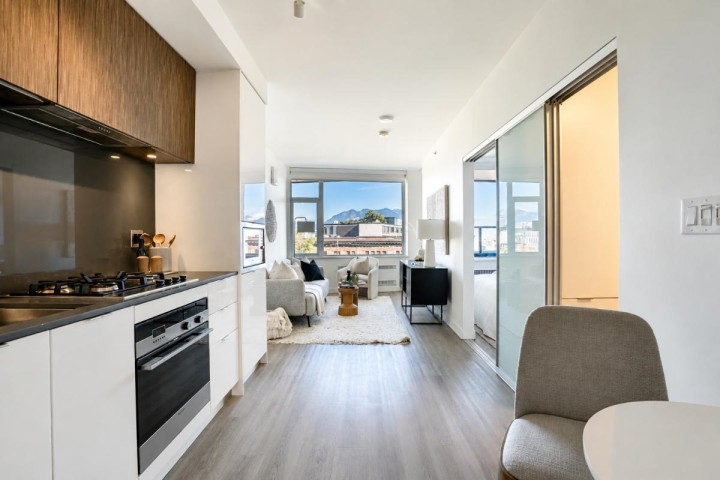Photo 4 at 404 - 209 E 7th Avenue, Mount Pleasant VE, Vancouver East