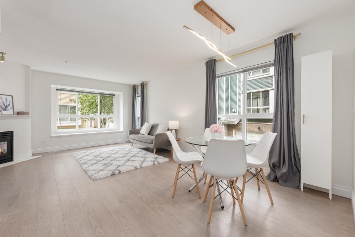 Photo 3 at 8431 Jellicoe Street, South Marine, Vancouver East