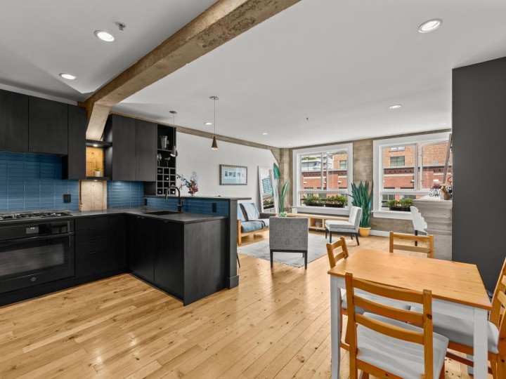 Photo 3 at 407 - 1216 Homer Street, Yaletown, Vancouver West