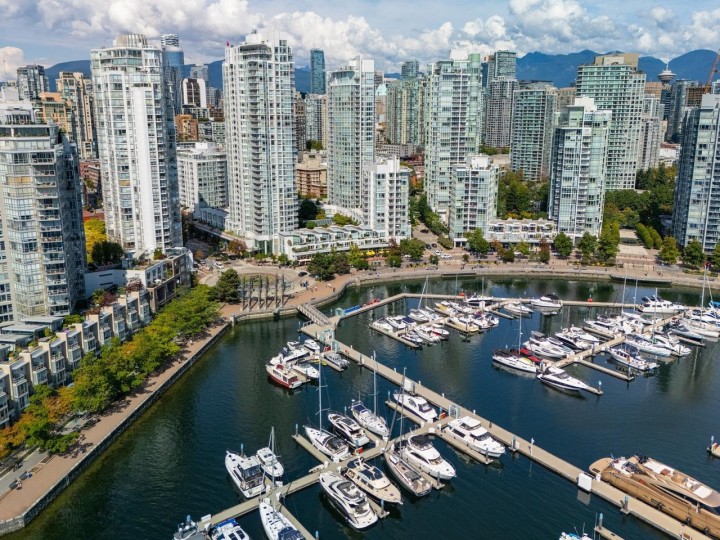 Photo 25 at 407 - 1216 Homer Street, Yaletown, Vancouver West