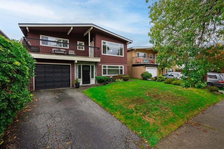 Photo 2 at 3308 Church Street, Collingwood VE, Vancouver East