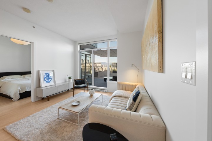 Photo 5 at 206 - 133 E 8th Avenue, Mount Pleasant VE, Vancouver East