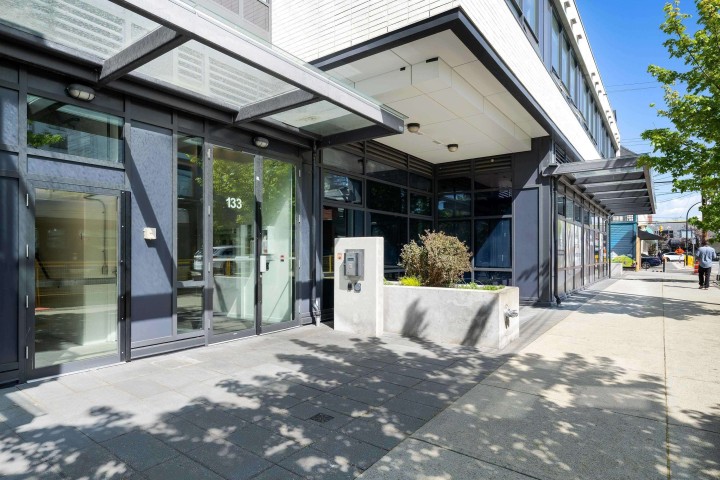 Photo 33 at 206 - 133 E 8th Avenue, Mount Pleasant VE, Vancouver East