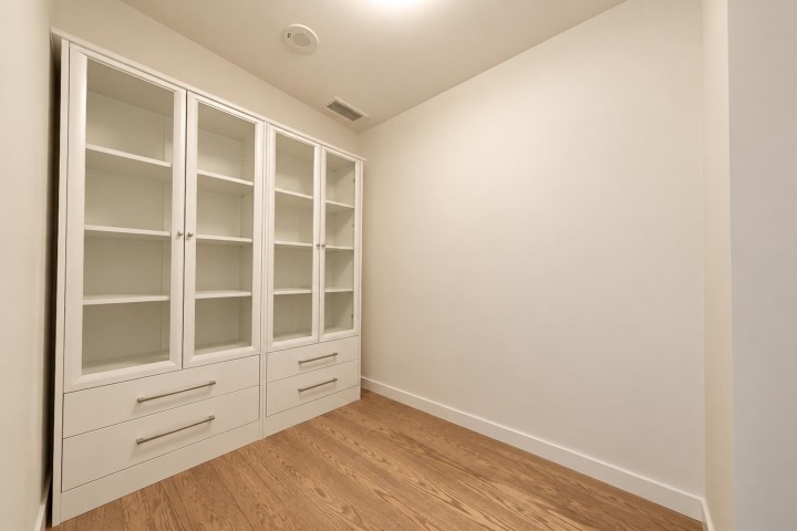 Photo 15 at 902 - 3533 Ross Drive, University VW, Vancouver West