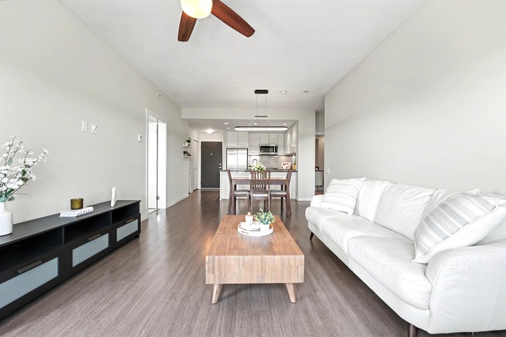 Photo 7 at 604 - 3289 Riverwalk Avenue, South Marine, Vancouver East