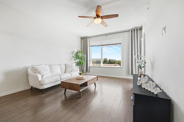 Photo 5 at 604 - 3289 Riverwalk Avenue, South Marine, Vancouver East