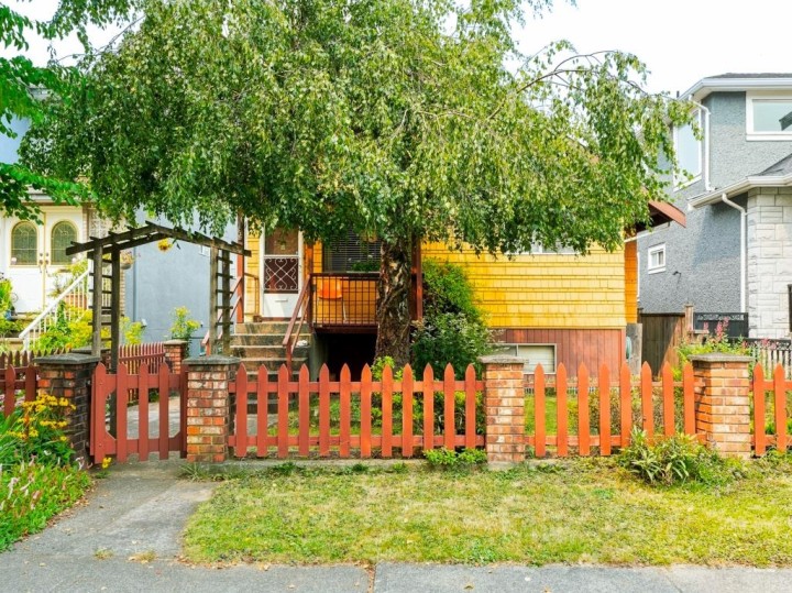 Photo 32 at 3017 E 17th Avenue, Renfrew Heights, Vancouver East