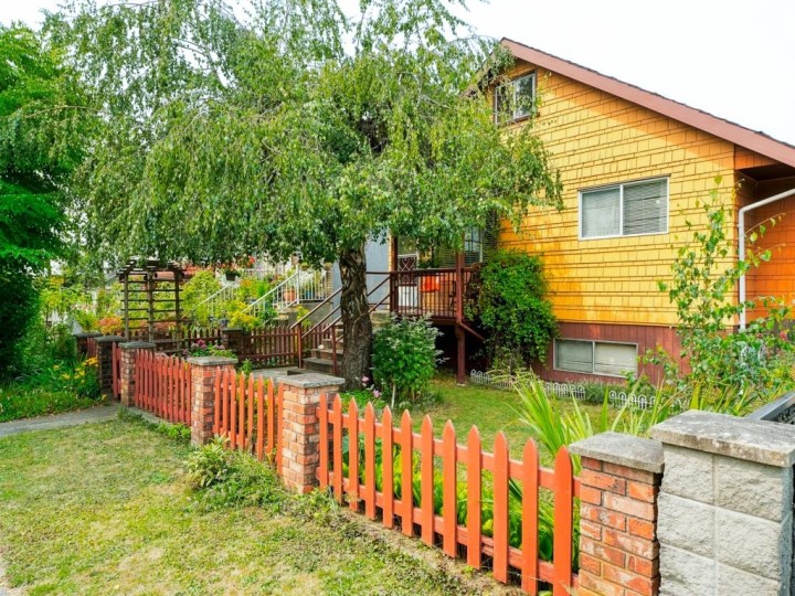 Photo 1 at 3017 E 17th Avenue, Renfrew Heights, Vancouver East
