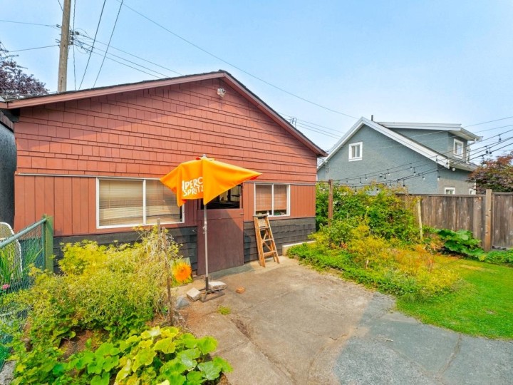 Photo 31 at 3017 E 17th Avenue, Renfrew Heights, Vancouver East