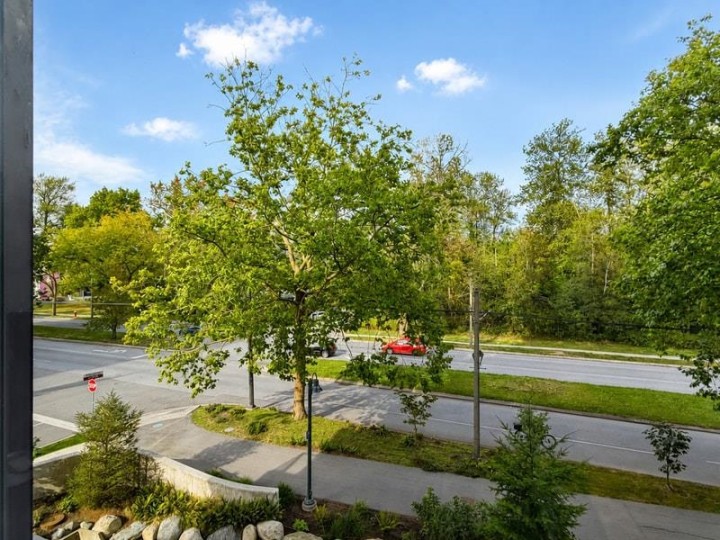 Photo 7 at 303 - 5410 Shortcut Road, University VW, Vancouver West