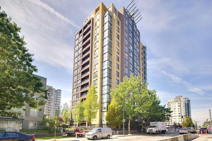 Photo 1 at 506 - 3438 Vanness Avenue, Collingwood VE, Vancouver East