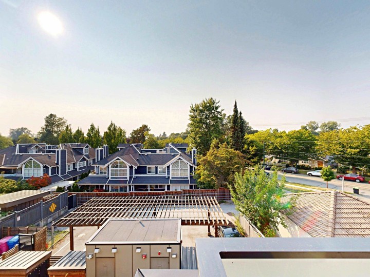 Photo 16 at 4527 Earles Street, Collingwood VE, Vancouver East