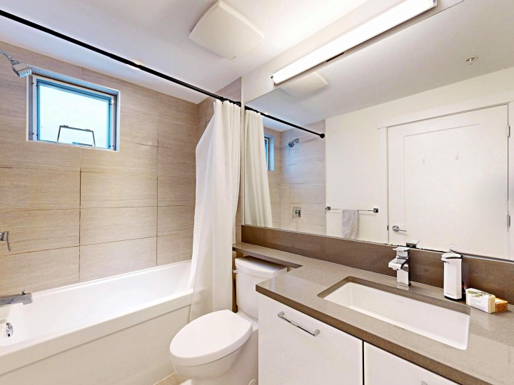 Photo 19 at 4527 Earles Street, Collingwood VE, Vancouver East