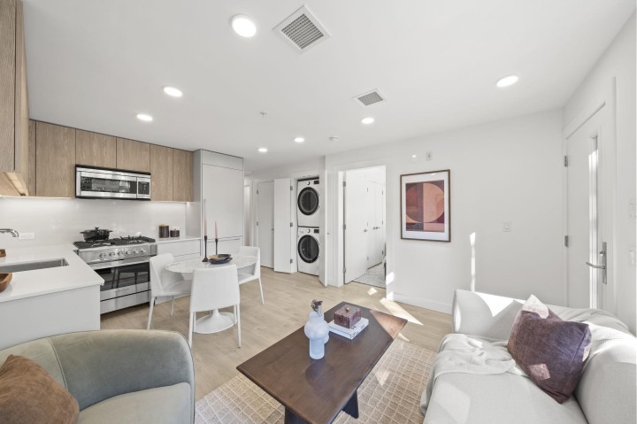 Photo 6 at 6311 Oak Street, South Granville, Vancouver West