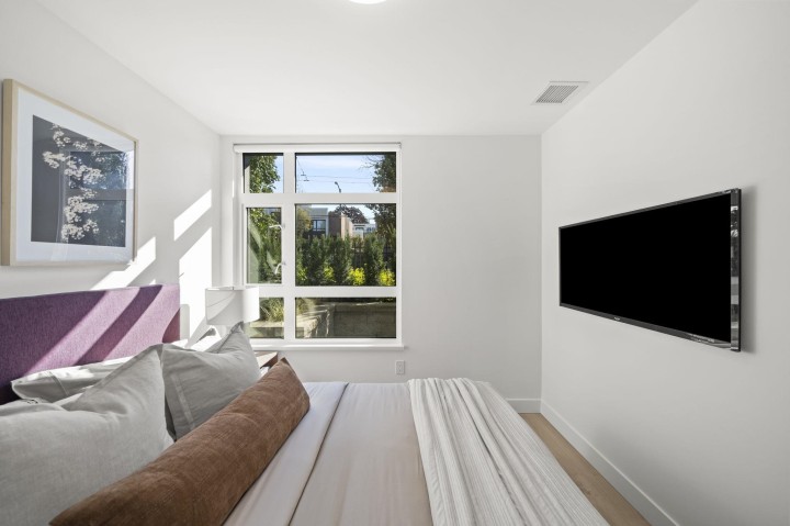 Photo 17 at 6311 Oak Street, South Granville, Vancouver West