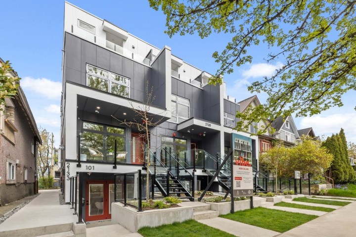Photo 1 at 201 - 2135 E Pender Street, Hastings, Vancouver East