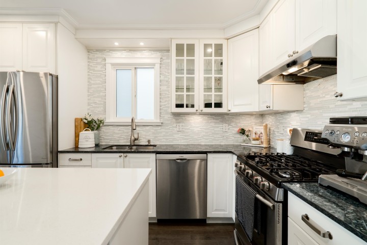 Photo 15 at 2267 Napier Street, Grandview Woodland, Vancouver East