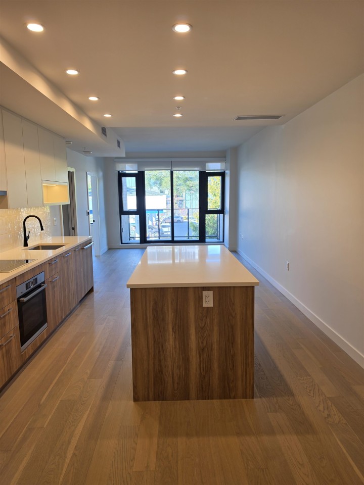 Photo 2 at 310 - 8398 Oak Street, Marpole, Vancouver West