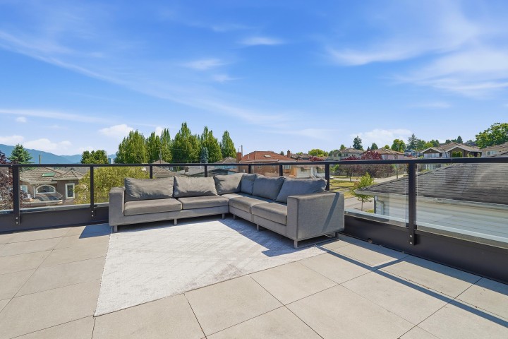Photo 34 at 3287 Matapan Crescent, Renfrew Heights, Vancouver East