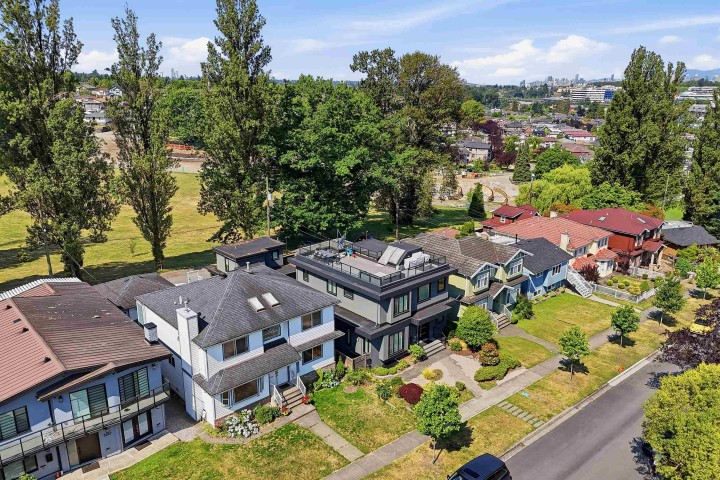 Photo 38 at 3287 Matapan Crescent, Renfrew Heights, Vancouver East